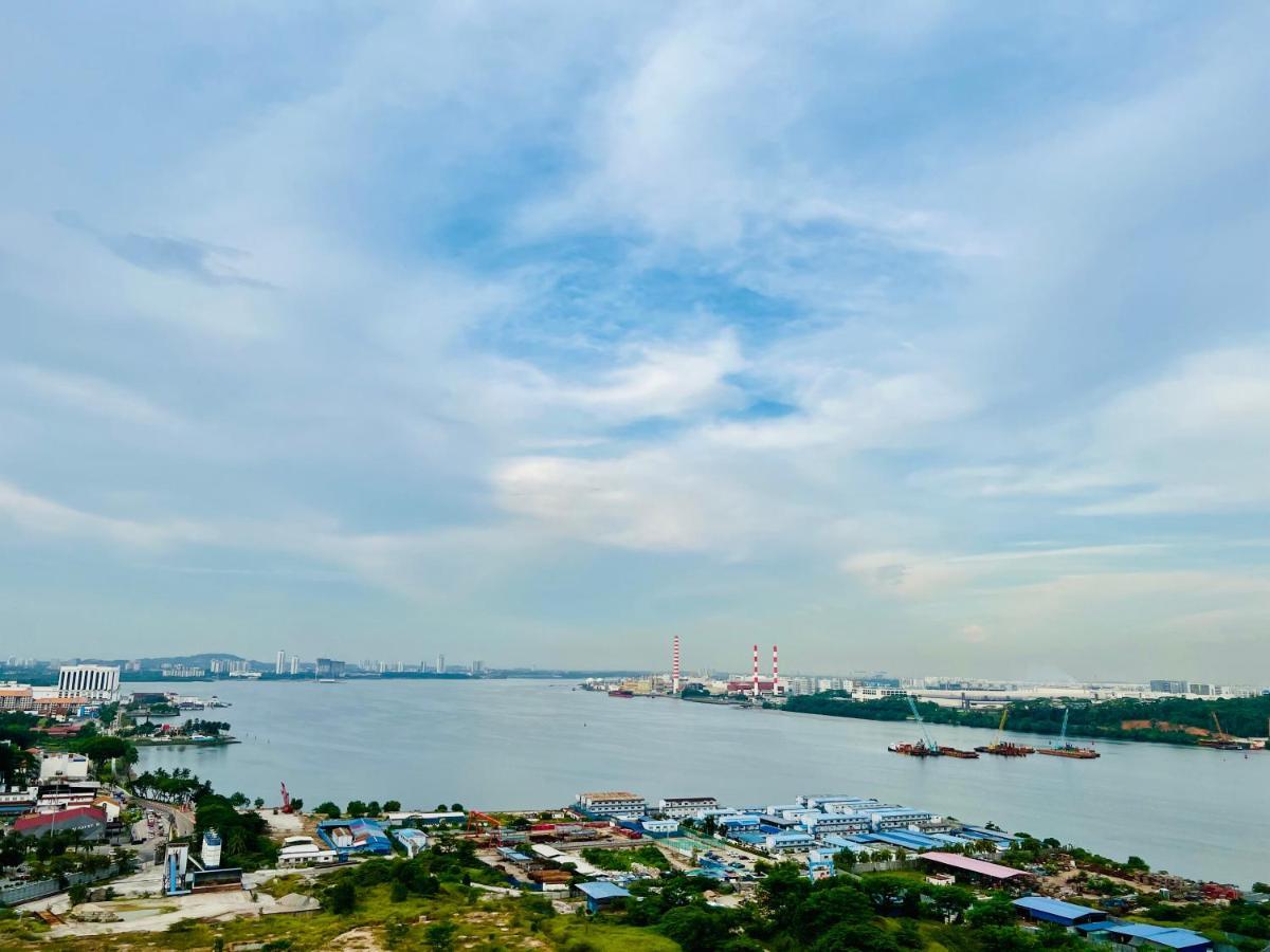 R&F Princess Cove By Homefort Suites Johor Bahru Extérieur photo