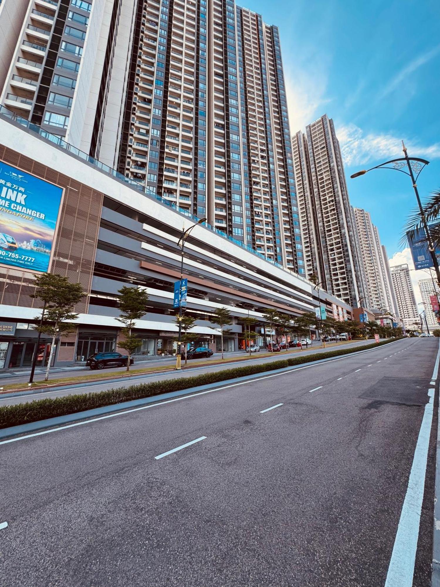 R&F Princess Cove By Homefort Suites Johor Bahru Extérieur photo